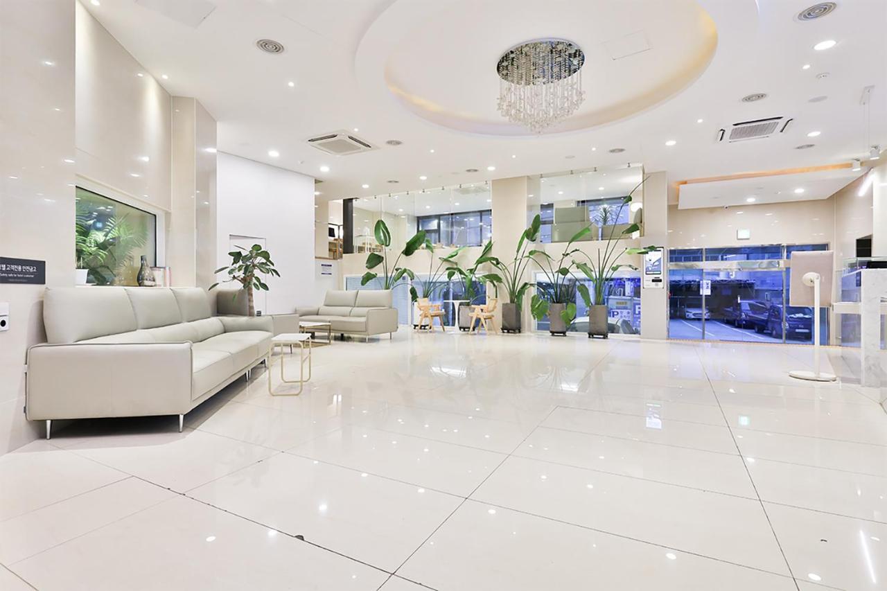 Shire Hotel Seomyeon ปูซาน ภายนอก รูปภาพ