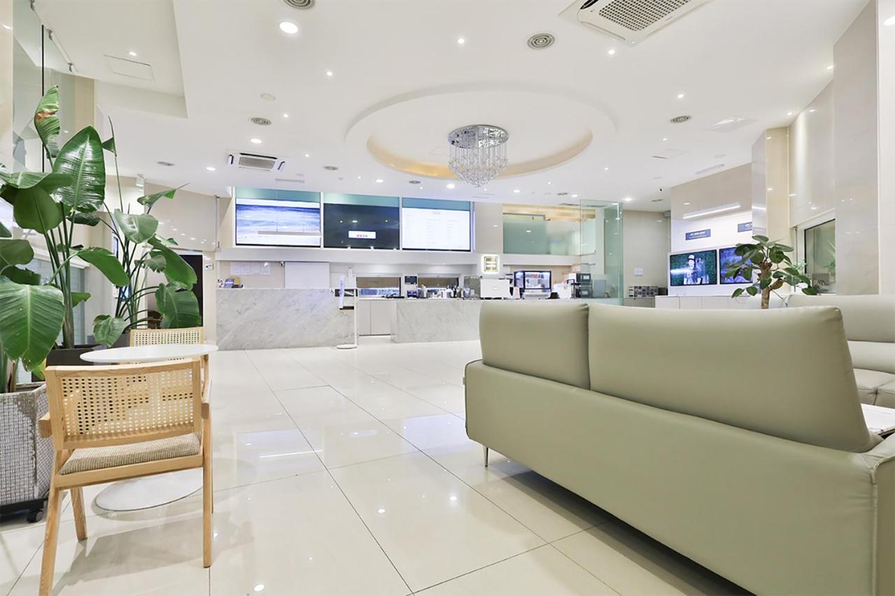 Shire Hotel Seomyeon ปูซาน ภายนอก รูปภาพ
